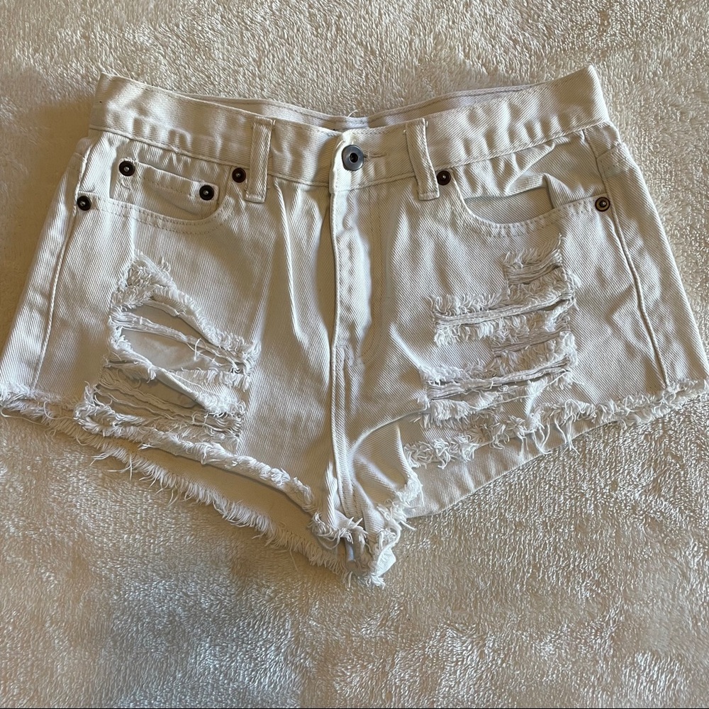 Forever 21 White shorts